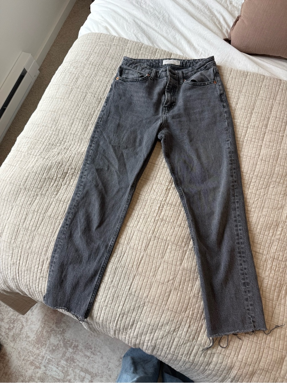 Topshop Women’s Washed Black Straight-Leg Jeans